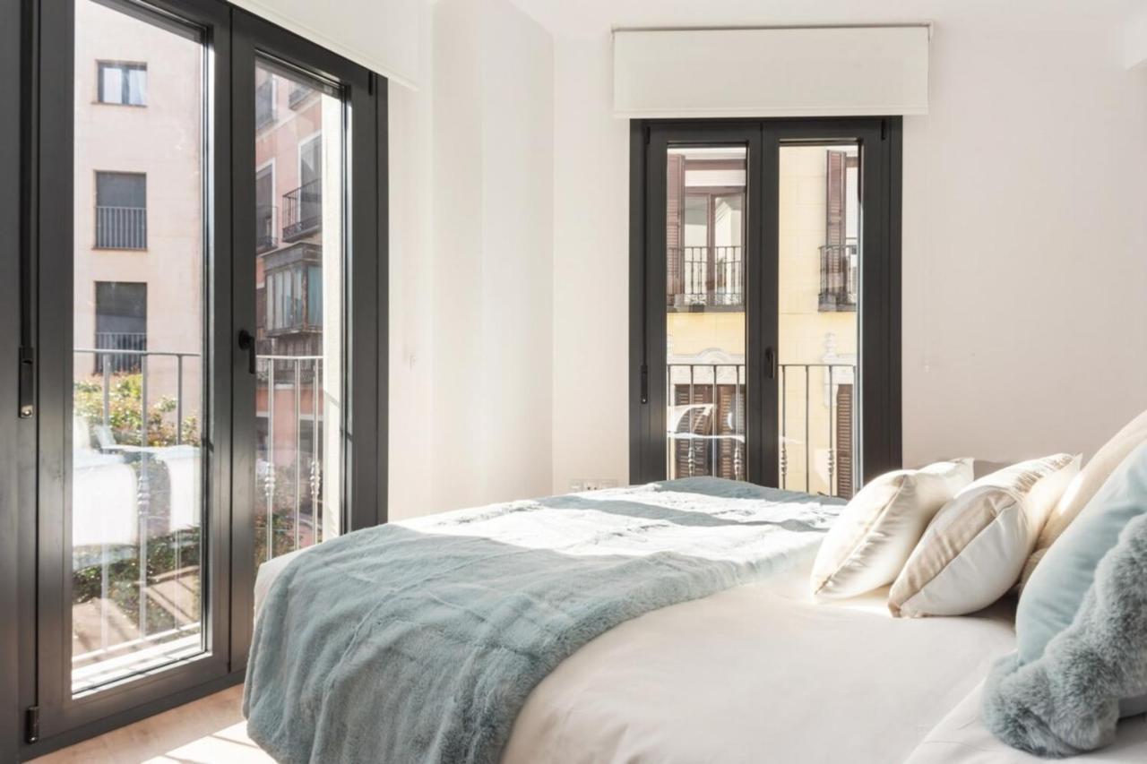 Incredible Design 2 Bedroom Apartment In Centro Madrid Exterior foto