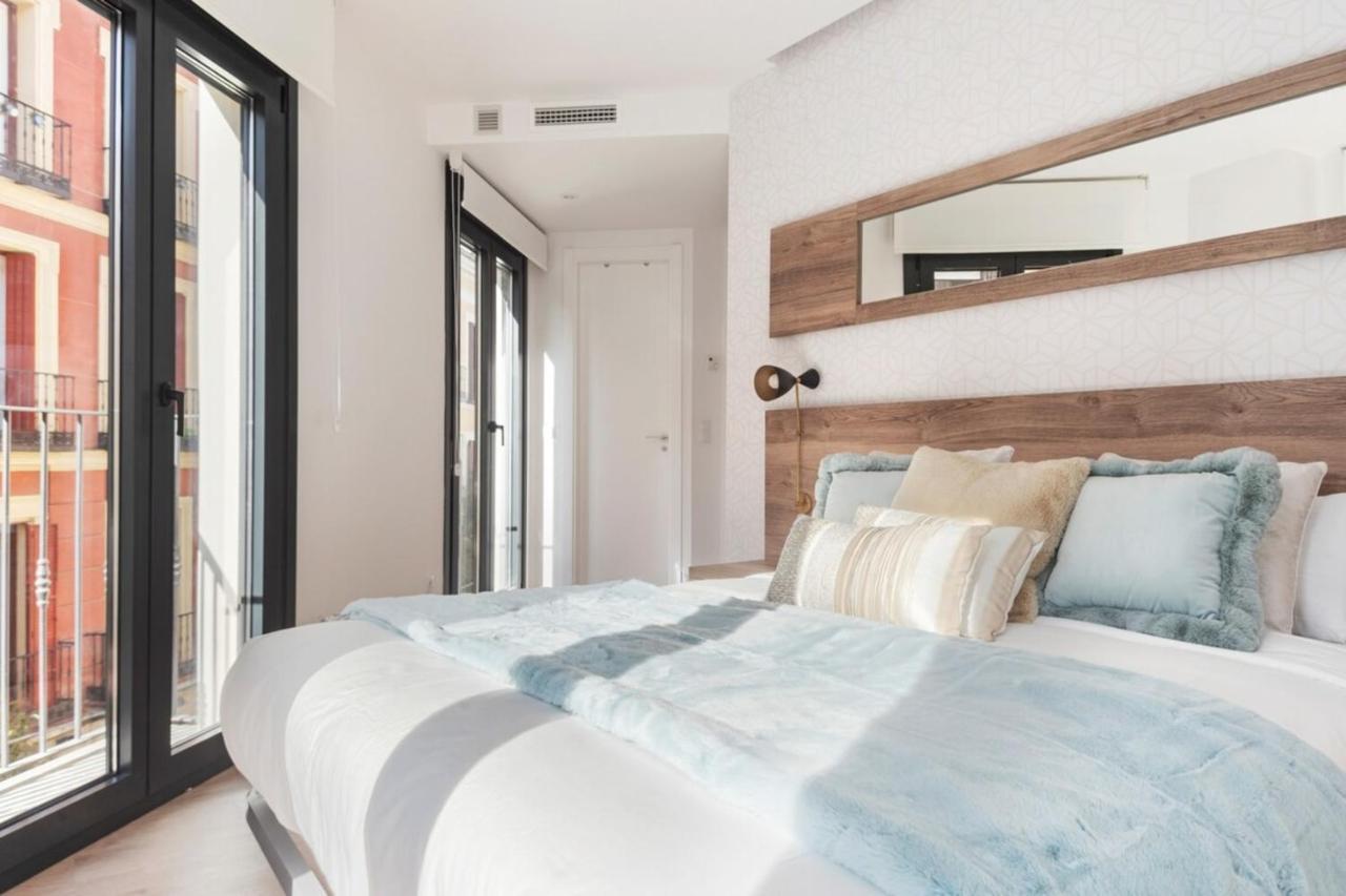 Incredible Design 2 Bedroom Apartment In Centro Madrid Exterior foto