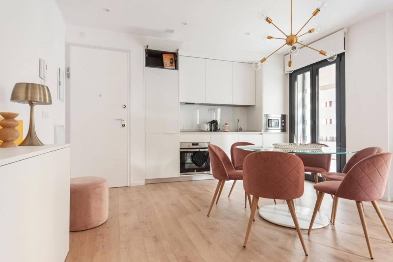 Incredible Design 2 Bedroom Apartment In Centro Madrid Exterior foto