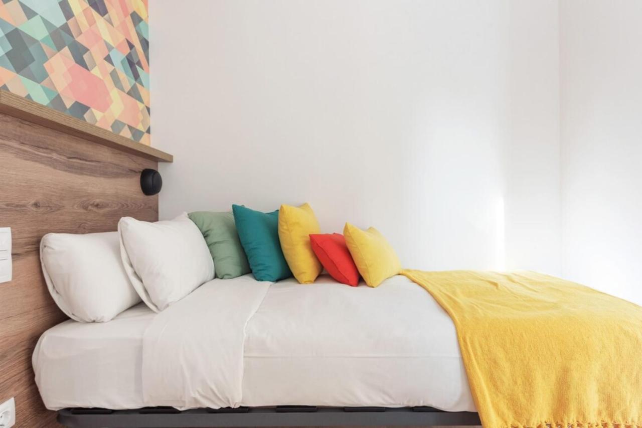 Incredible Design 2 Bedroom Apartment In Centro Madrid Exterior foto